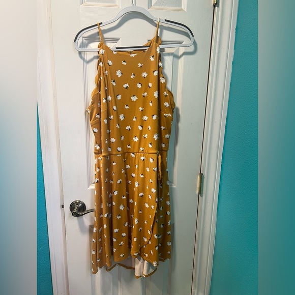 Fortune & Ivy dress - Picture 1 of 6